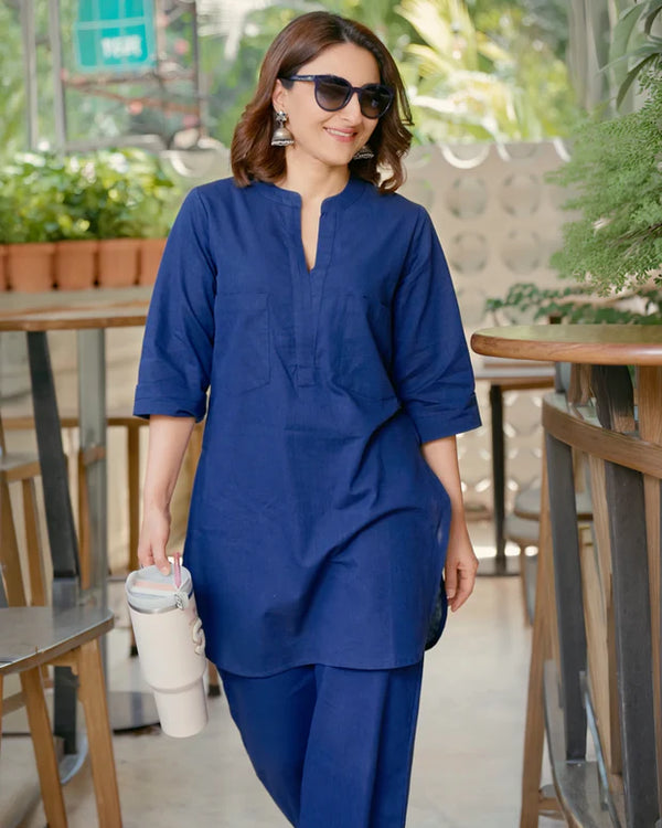 Silver Hoops Kurta Set in Navy Blue