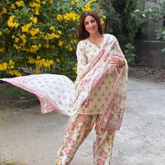 PASTEL BLOOM TASSEL FARSHI SUIT