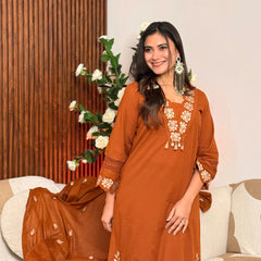 Floral Cutwork Embroidered Kurta Pants with Dupatta